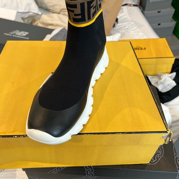 Fendi Black and Yellow High-Top Sneakers - Picture 3 of 4